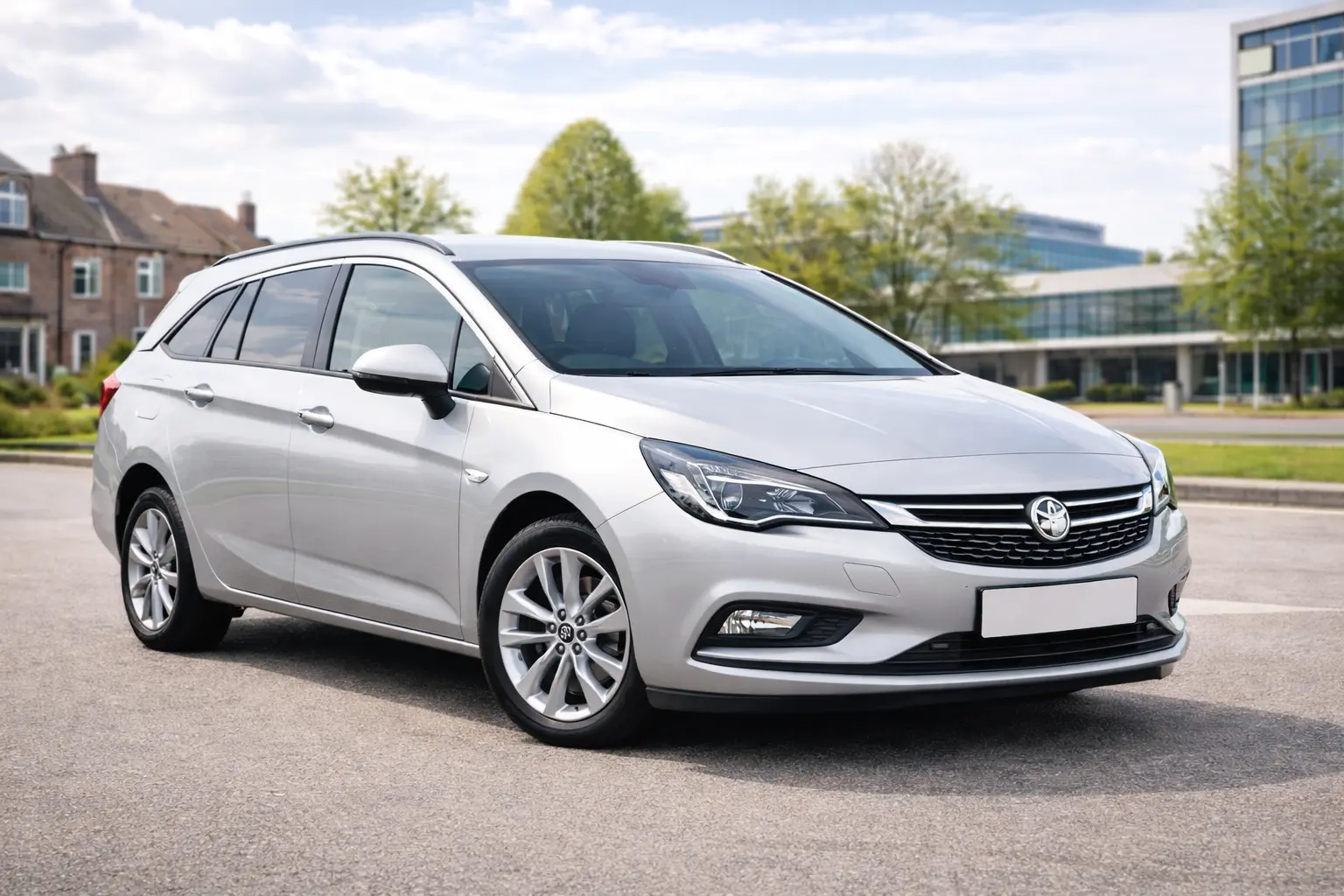 Estate vehicle with luggage space for airport transfers from Reading